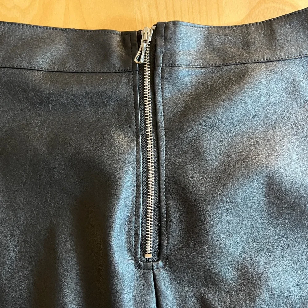 Zeagoo NWOT faux leather high waist pencil skirt size S - Picture 6 of 9